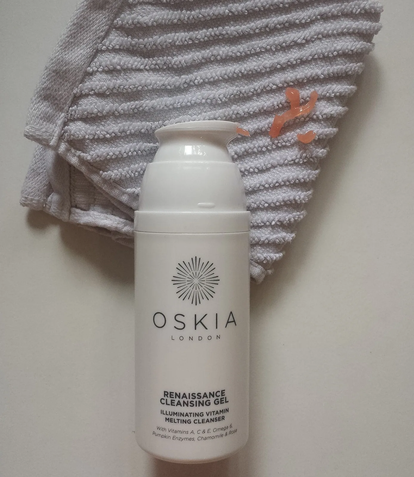 Oskia Renaissance Cleansing Gel in a pink bottle