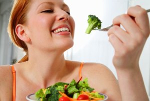 woman eating-vegetables woman eating-vegetables vitamins nutrient